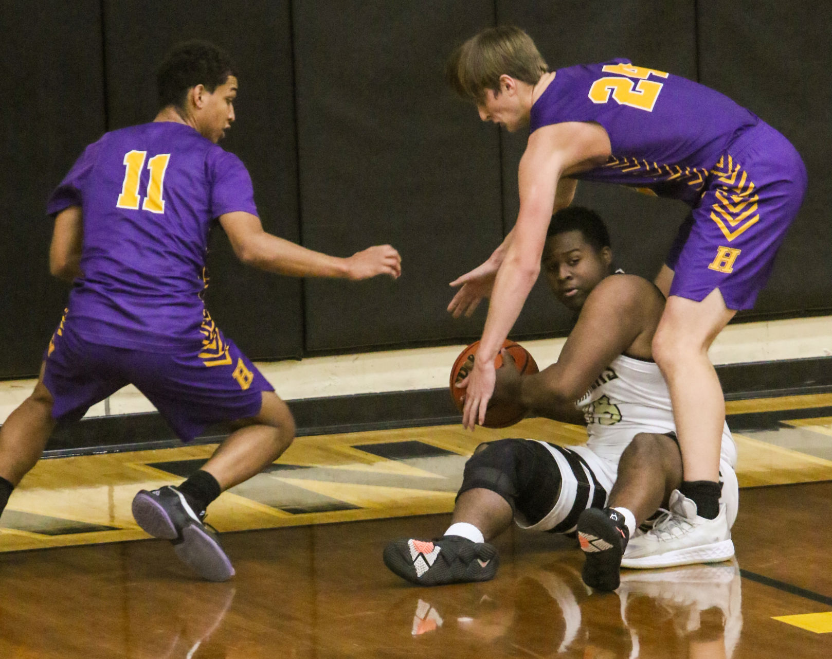 Hobart makes its season debut against Griffith